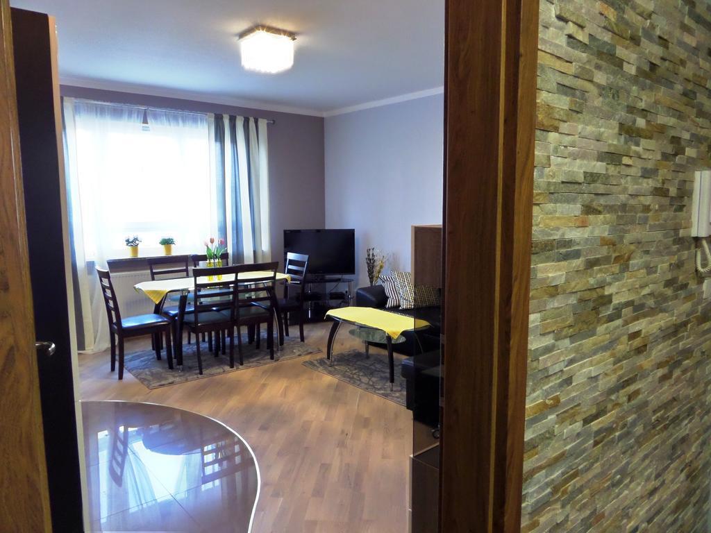 Apartamenty Silver Premium وارسو الغرفة الصورة