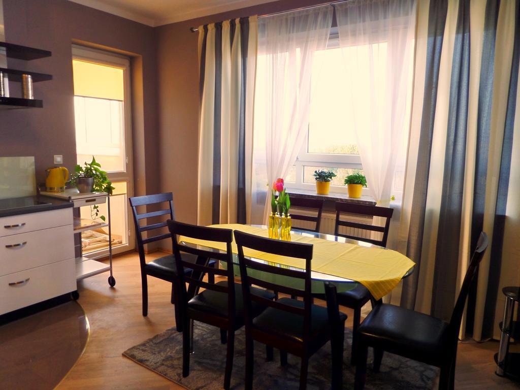 Apartamenty Silver Premium وارسو الغرفة الصورة